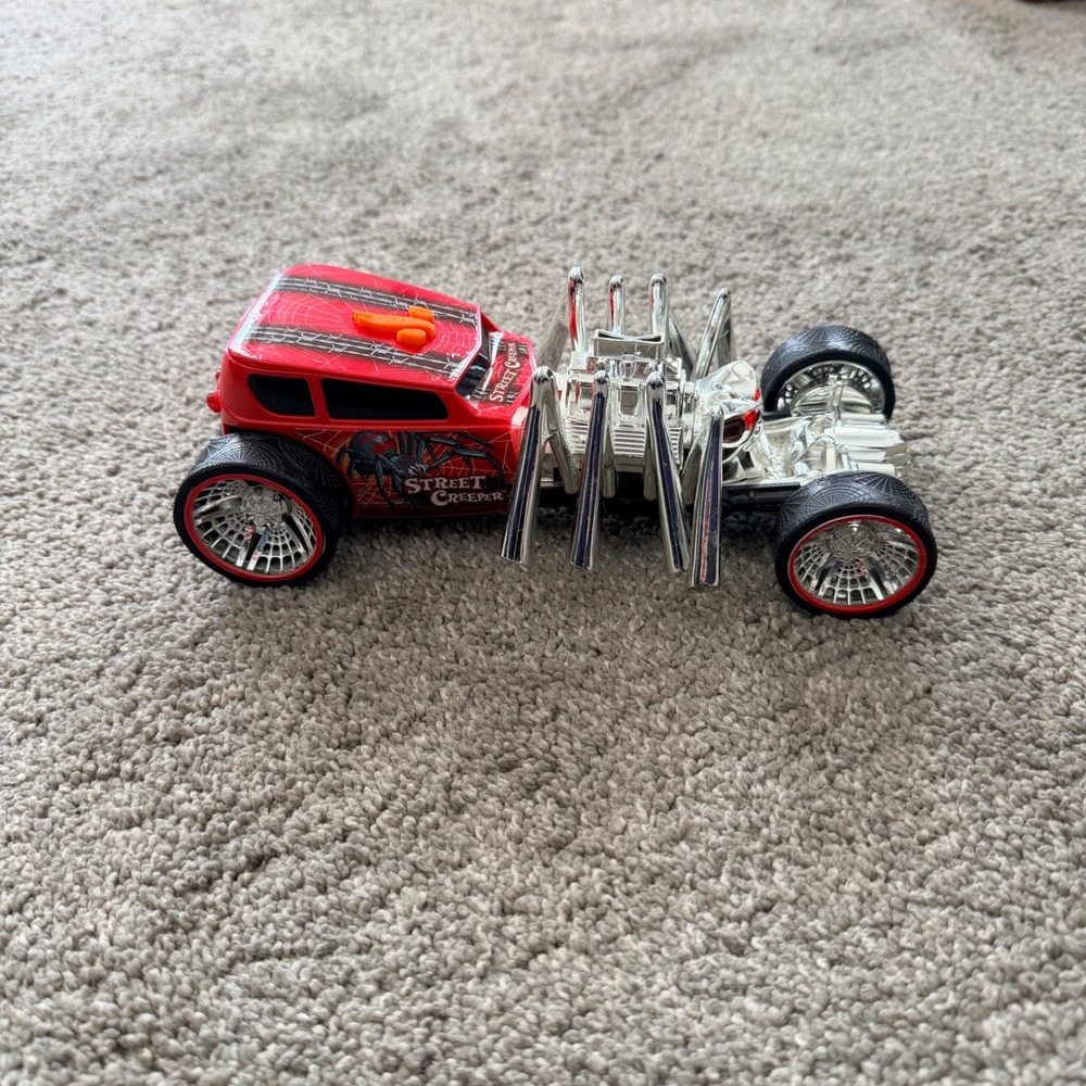 Hot Wheels Street Creeper Toy State Red Spider Motorized Lights Sounds Car‎ Toy
